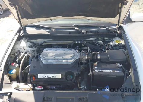 2008 Honda Accord 3.5 Ex-L from USA, damaged, VIN 1HGCS22818A011084